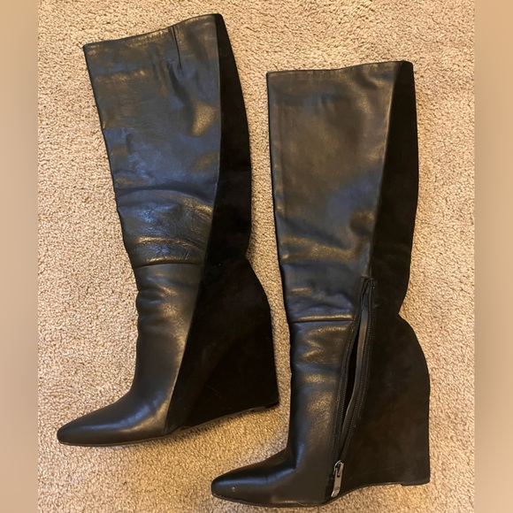 Vince Camuto Kaliah Black wedge leather and suede Boots size 7 - Picture 3 of 7